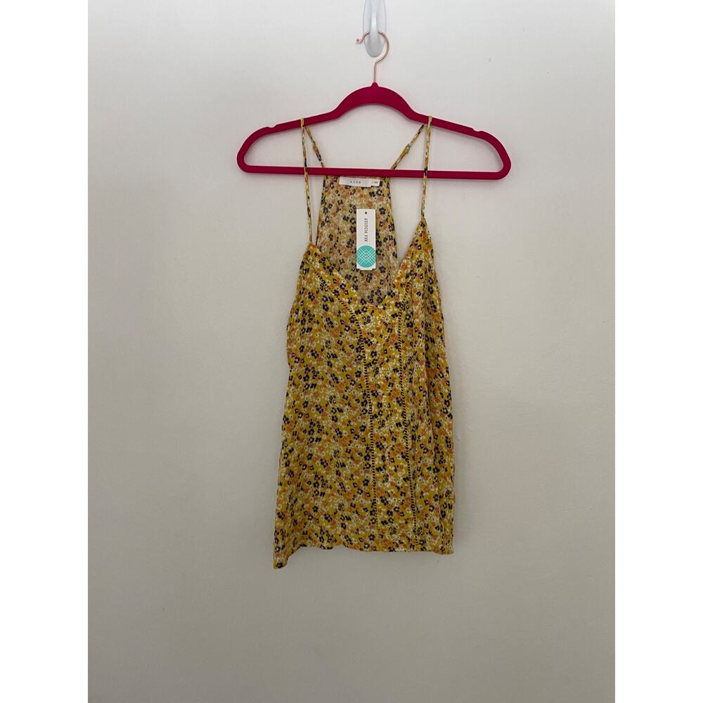 Lush Floral Tank Top‎ women's Size Large